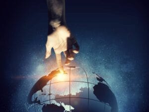 dłoń w przestrzeni wirtualnej