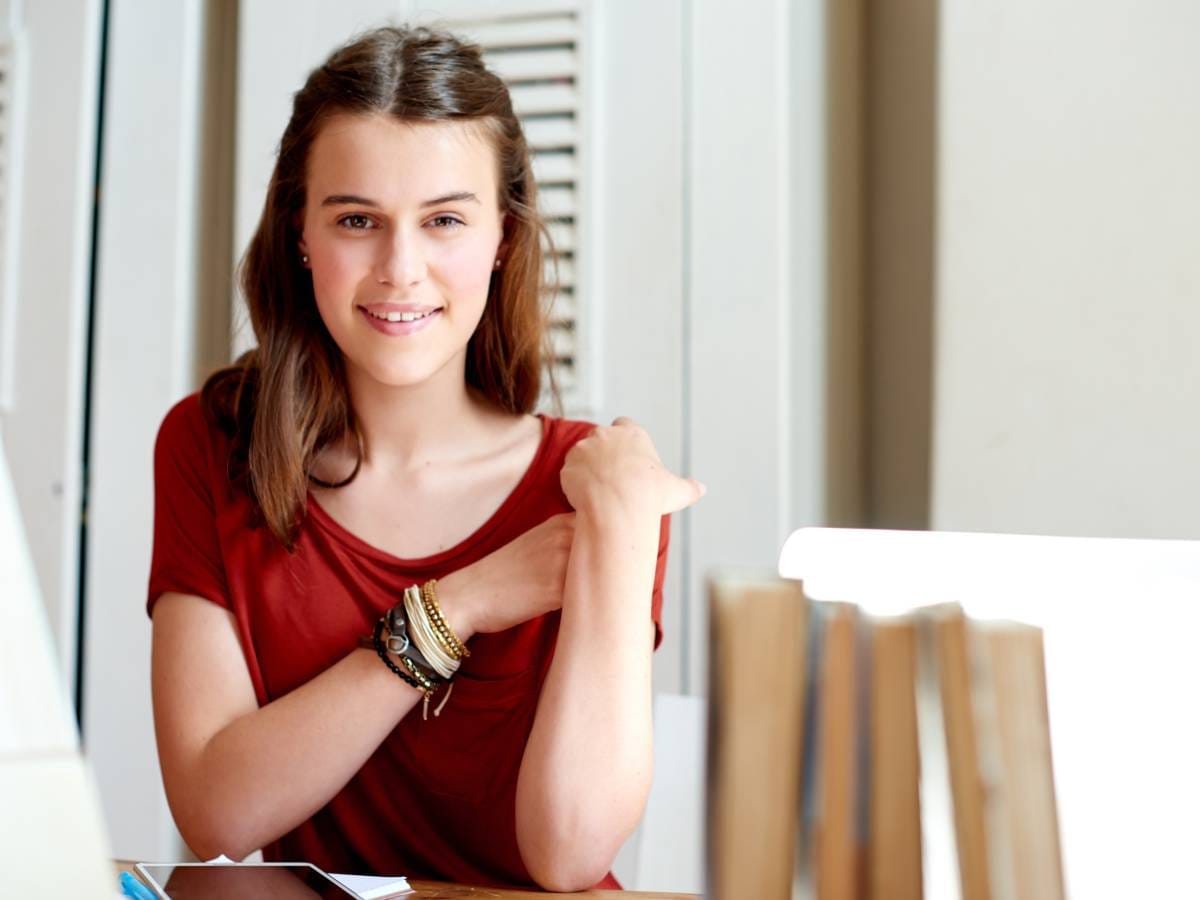 Uśmiechnięta dziewczyna